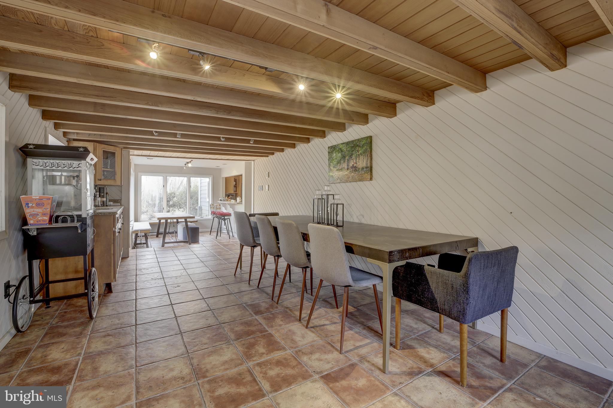 PINEY CREEK ESTATES - Residential Lease