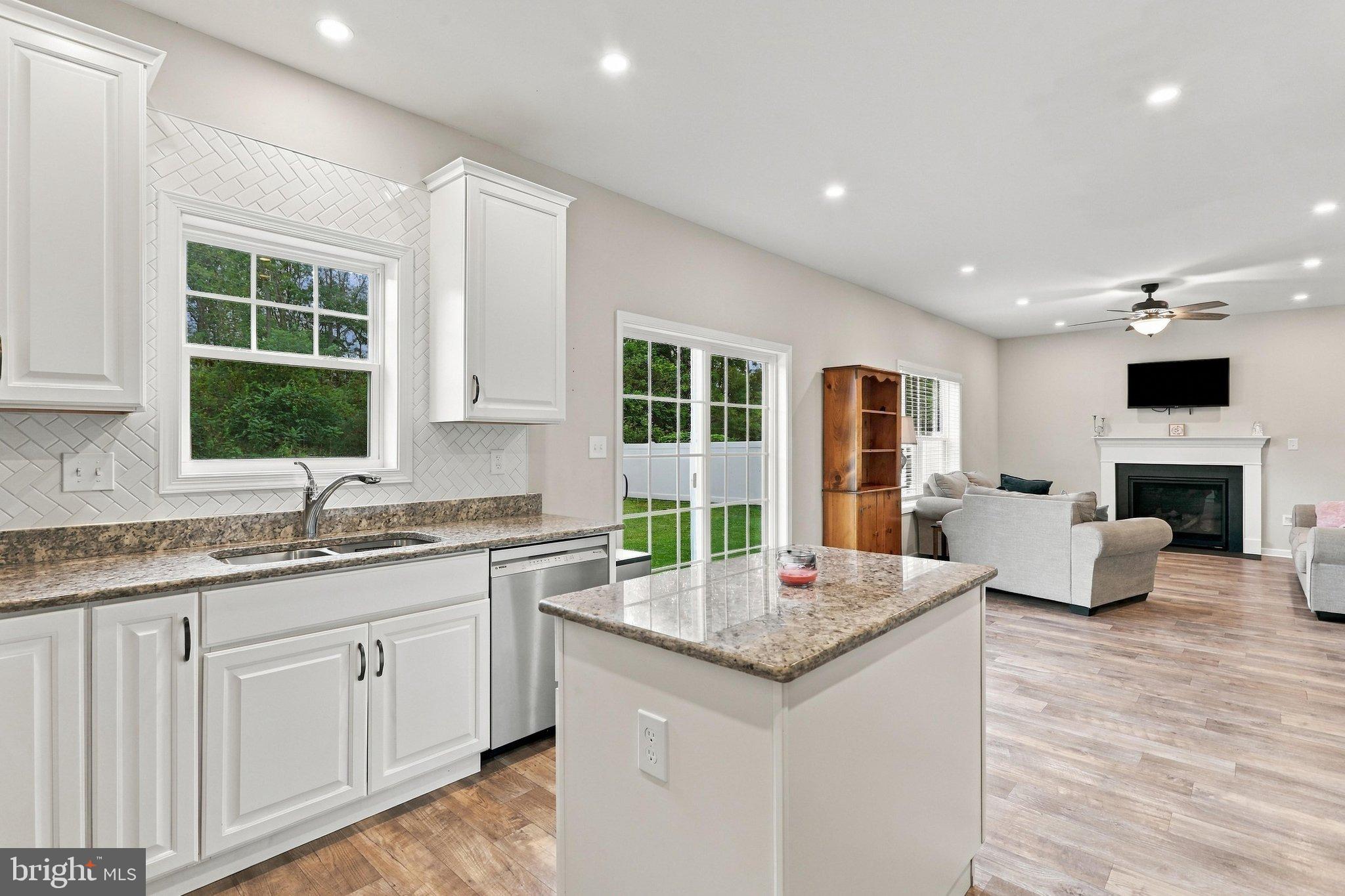 304 LEXINGTON LANE