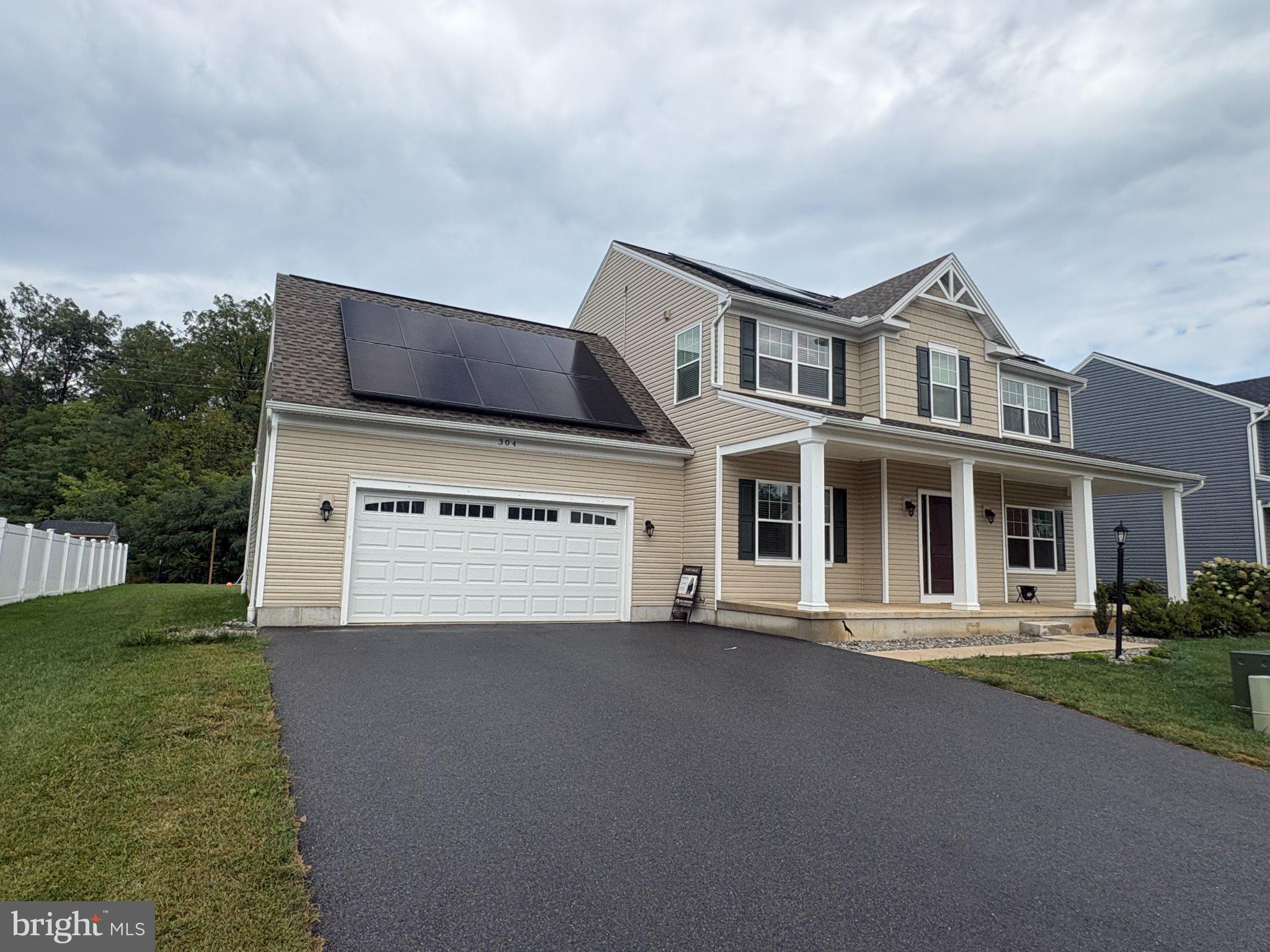 304 LEXINGTON LANE