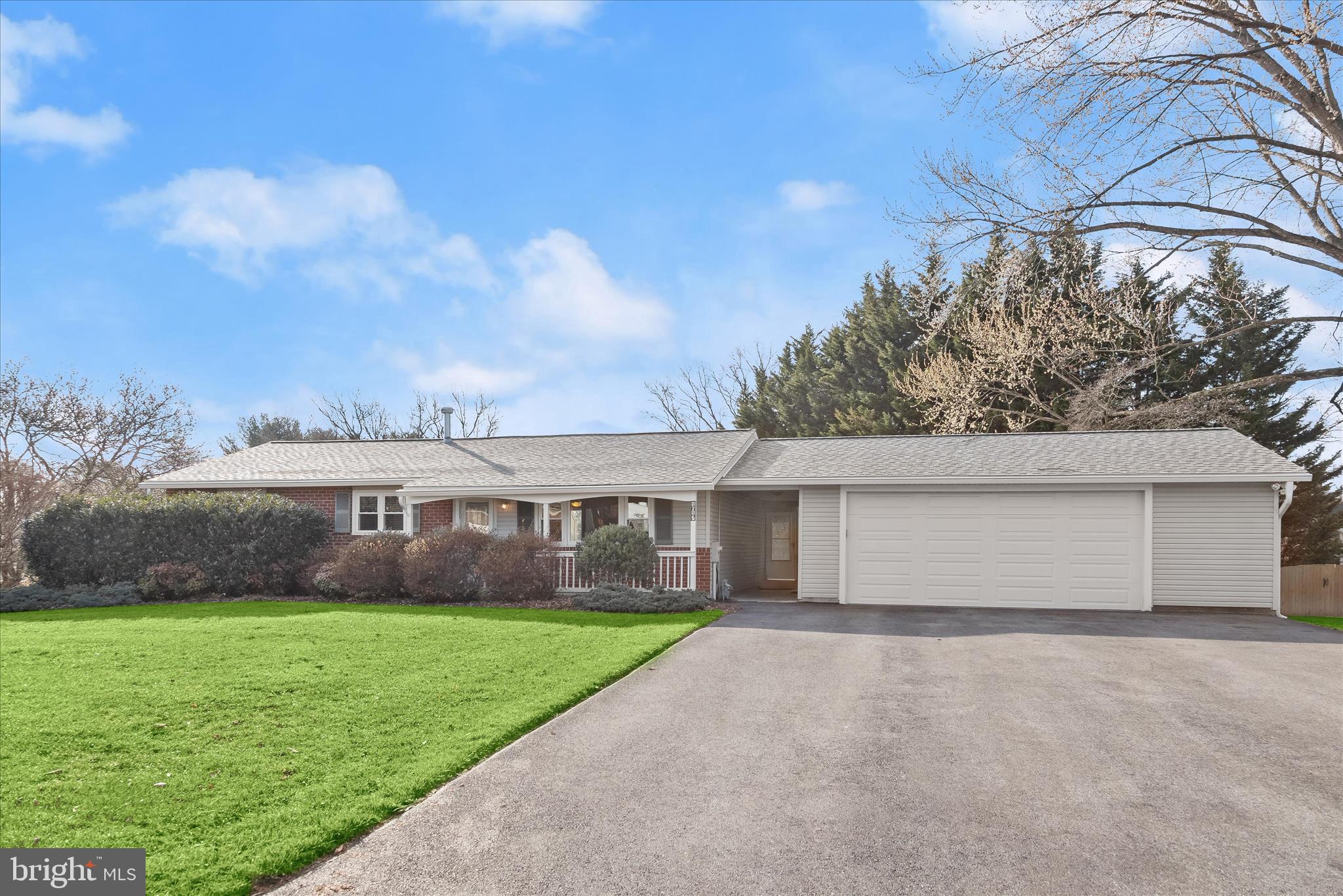 HEATHER HEIGHTS - Residential