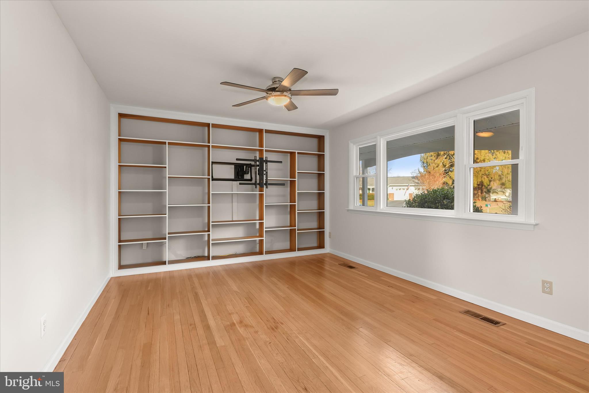 HEATHER HEIGHTS - Residential