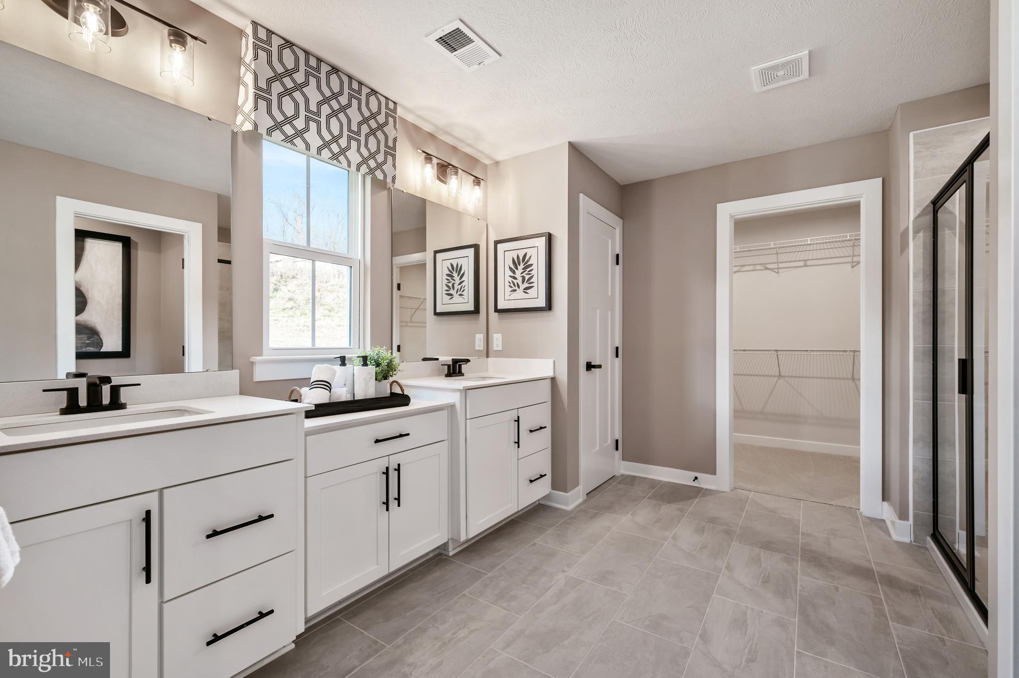 GALLAHAN ESTATES - Residential