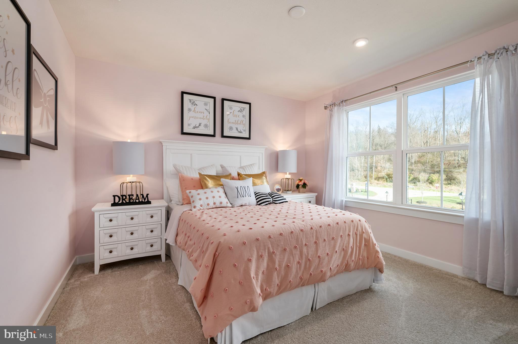 GALLAHAN ESTATES - Residential