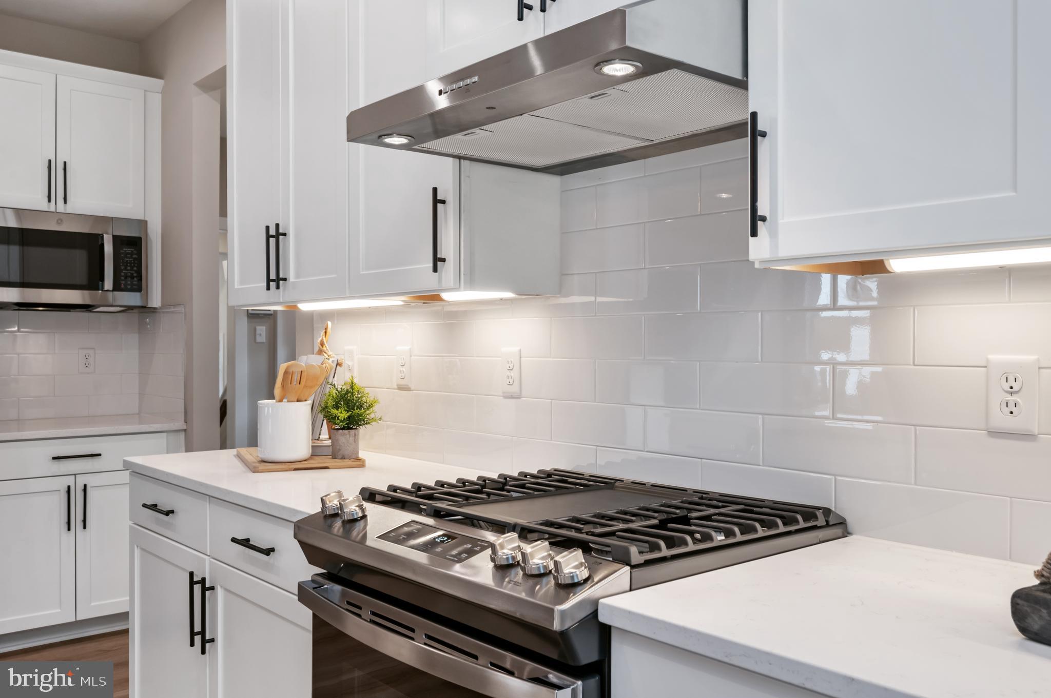 GALLAHAN ESTATES - Residential