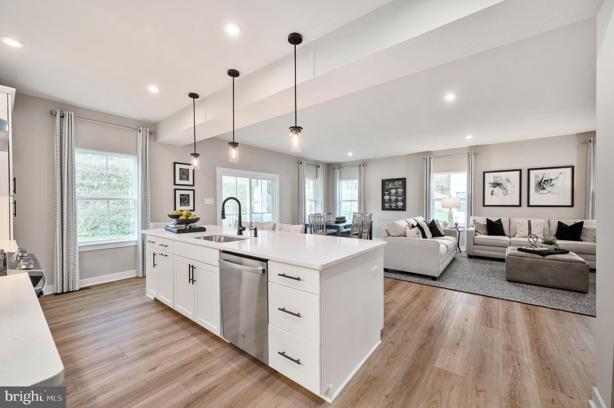 GALLAHAN ESTATES - Residential