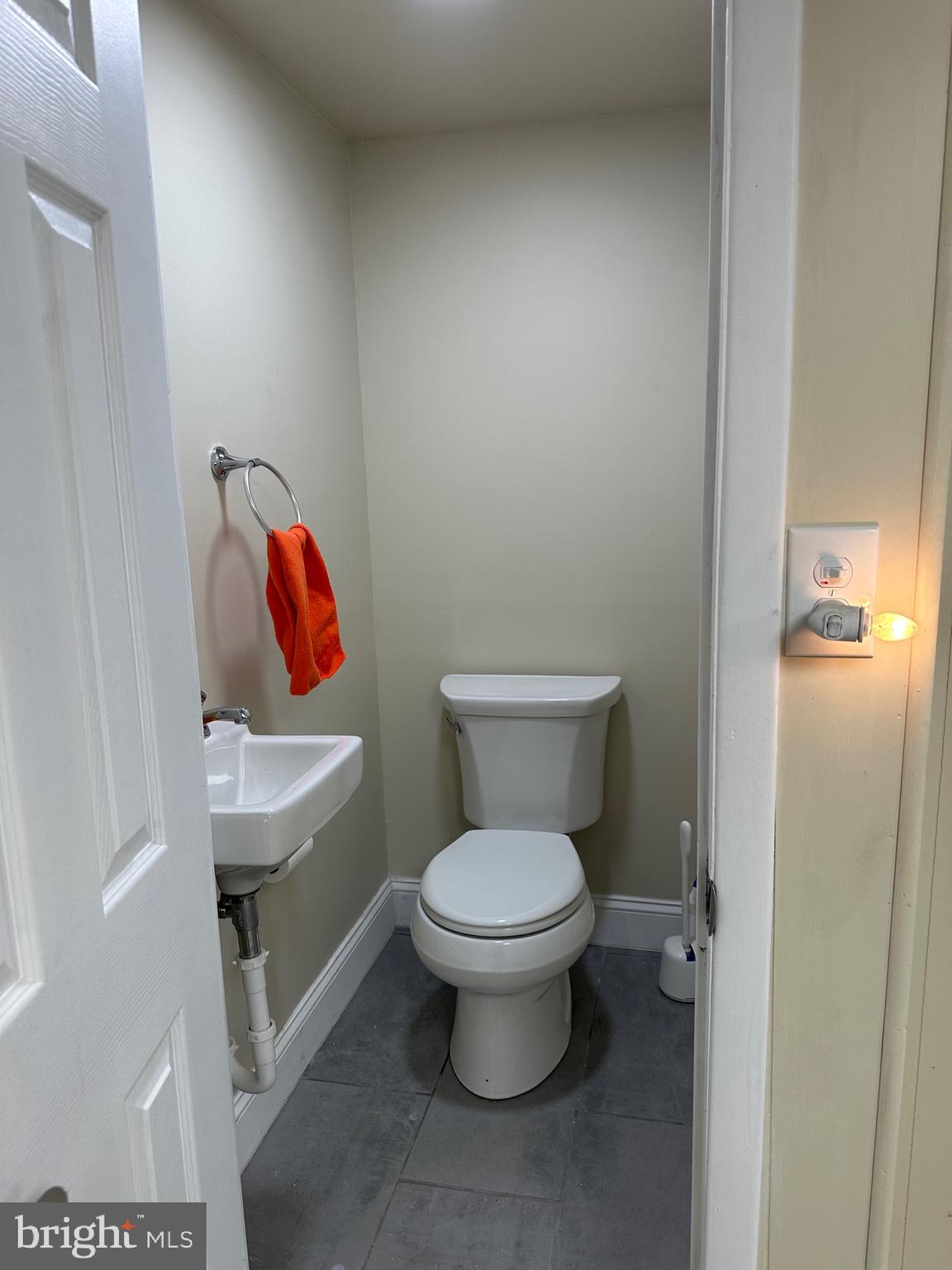 DREXEL GARDENS - Residential Lease