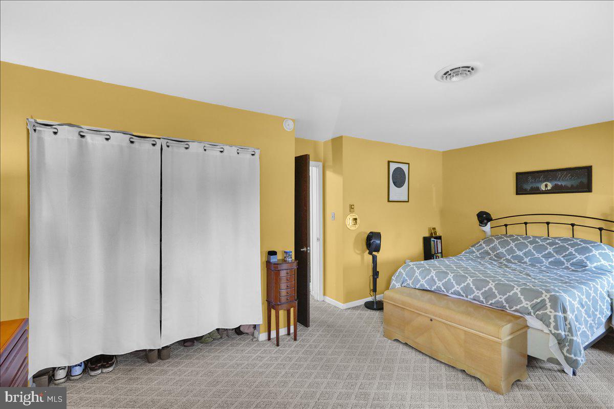 MOHNTON LAWN - Residential