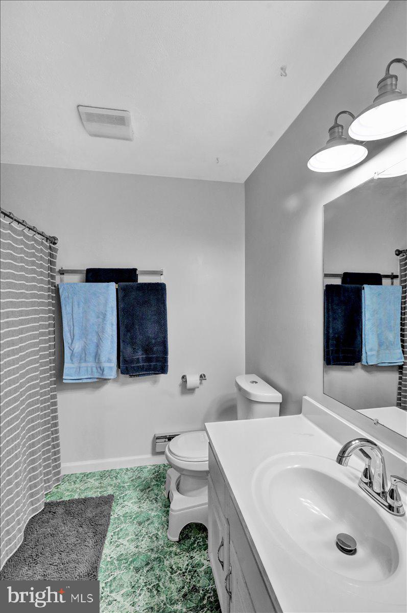 MOHNTON LAWN - Residential