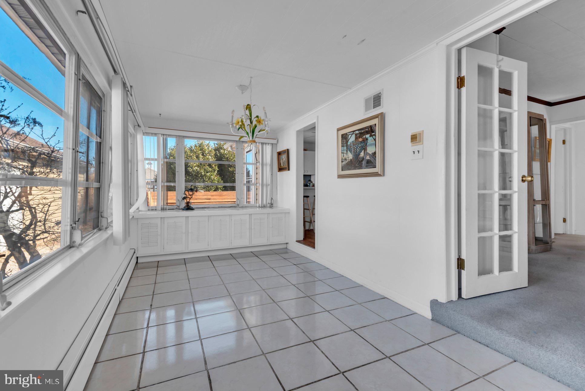 HOLLYWOOD BEACH - Residential