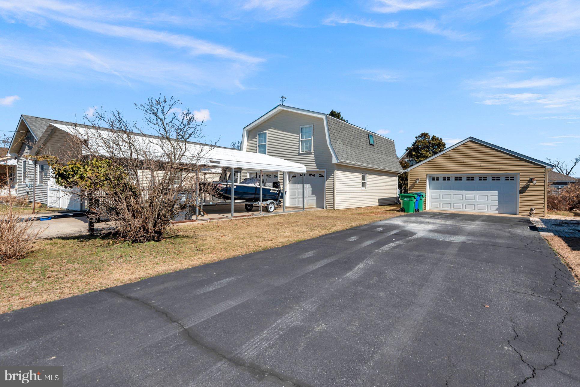 HOLLYWOOD BEACH - Residential