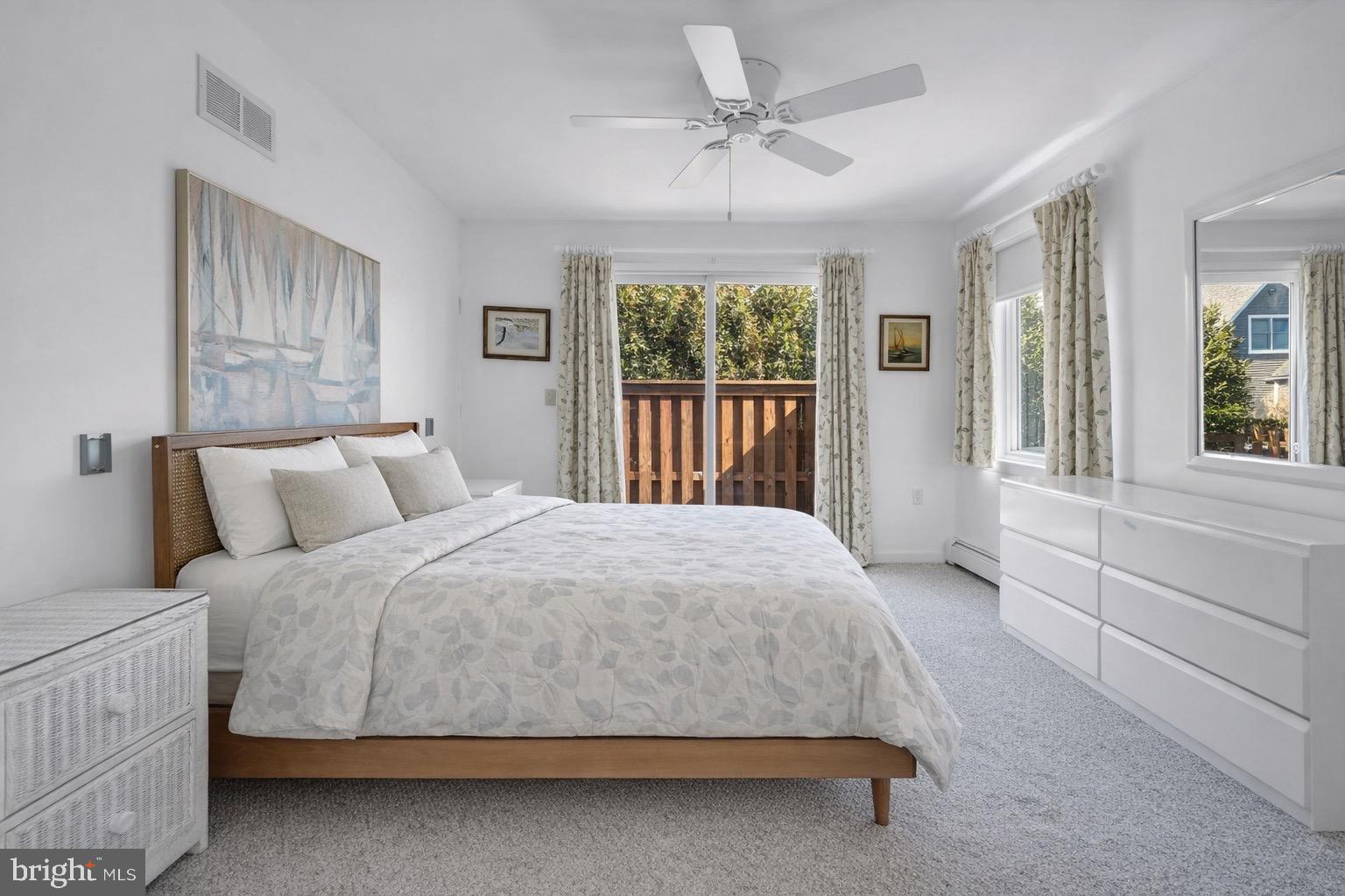 HOLLYWOOD BEACH - Residential