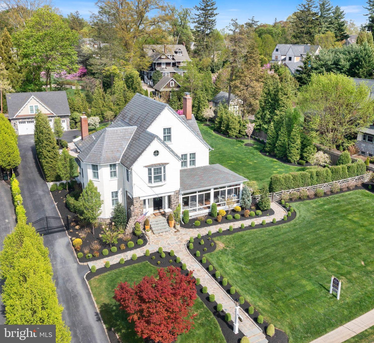 SOUTH WAYNE - Residential