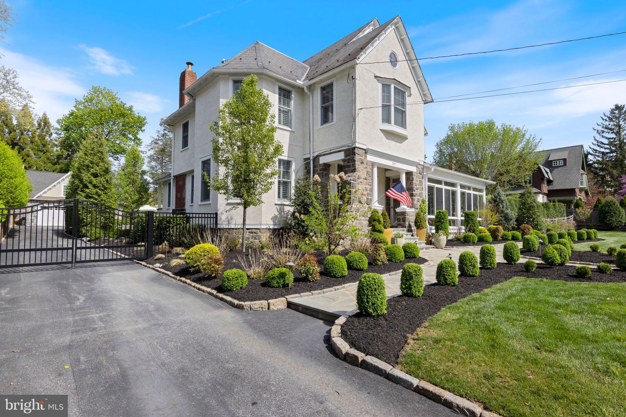 SOUTH WAYNE - Residential