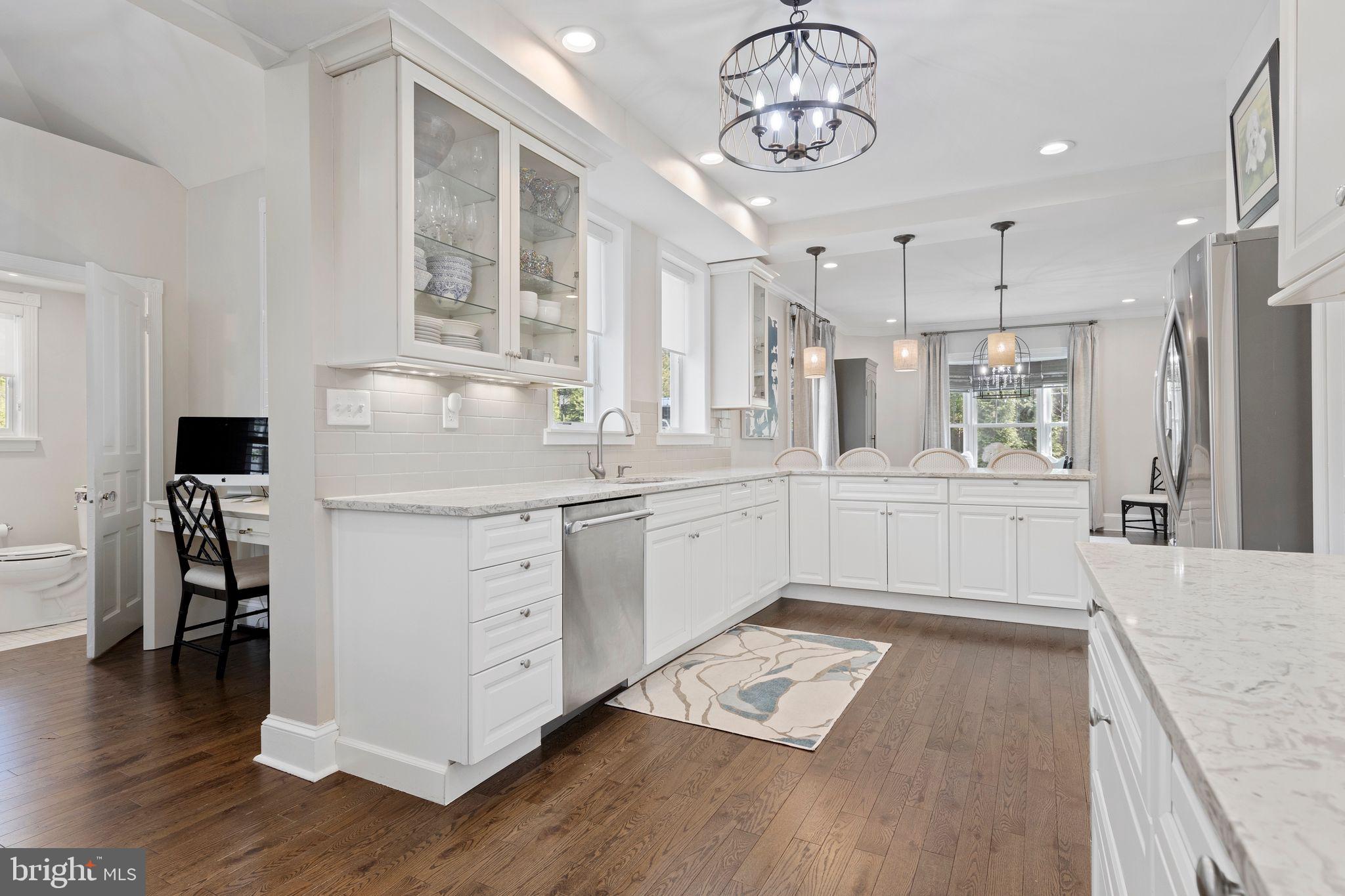 SOUTH WAYNE - Residential