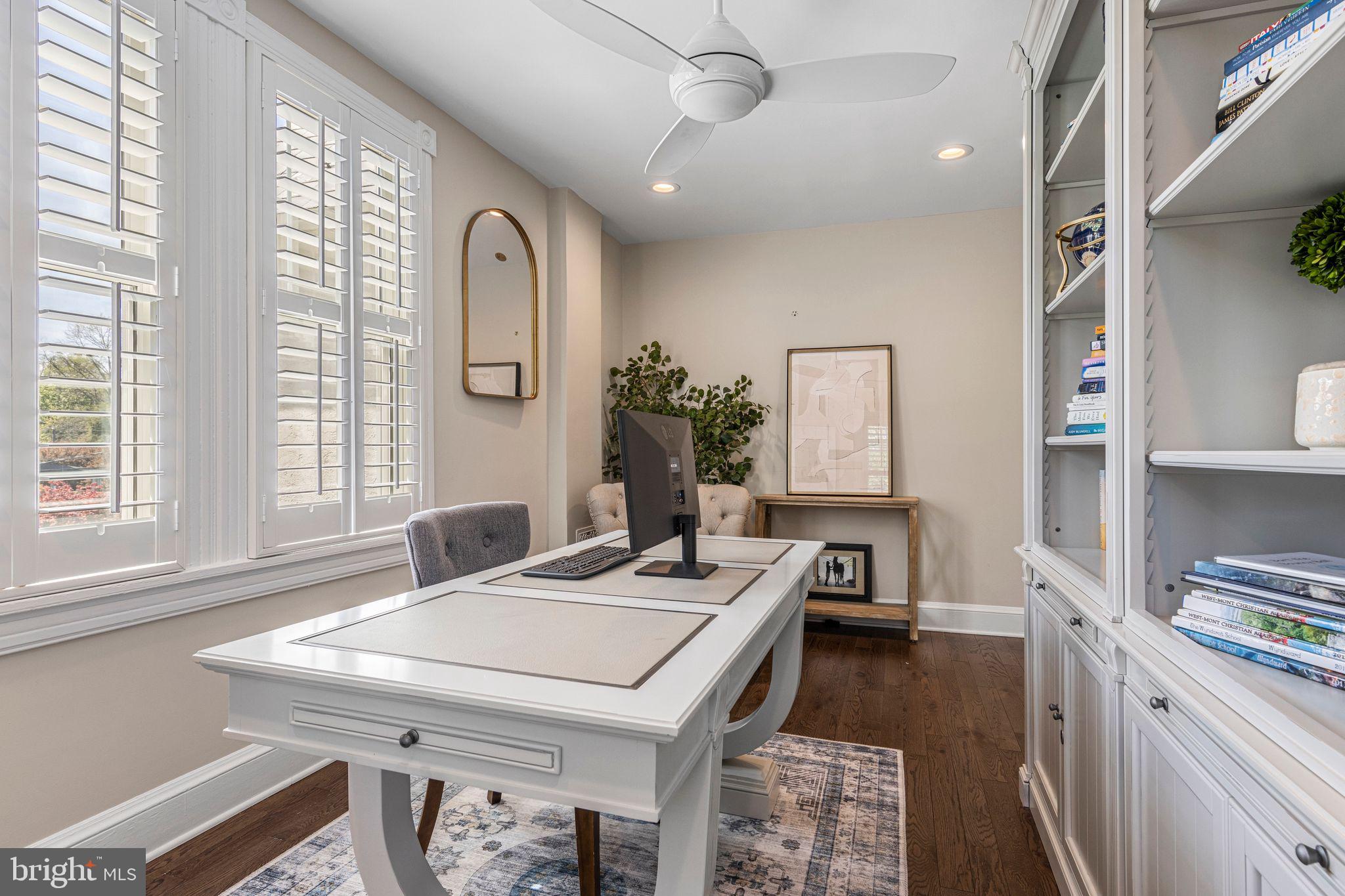 SOUTH WAYNE - Residential