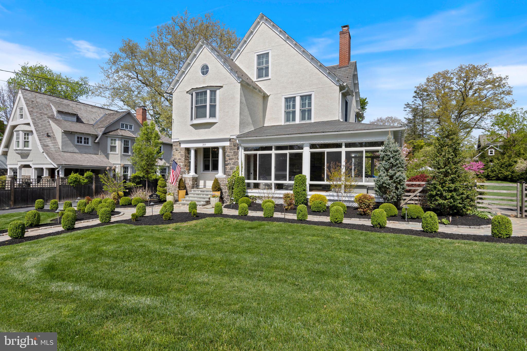 SOUTH WAYNE - Residential