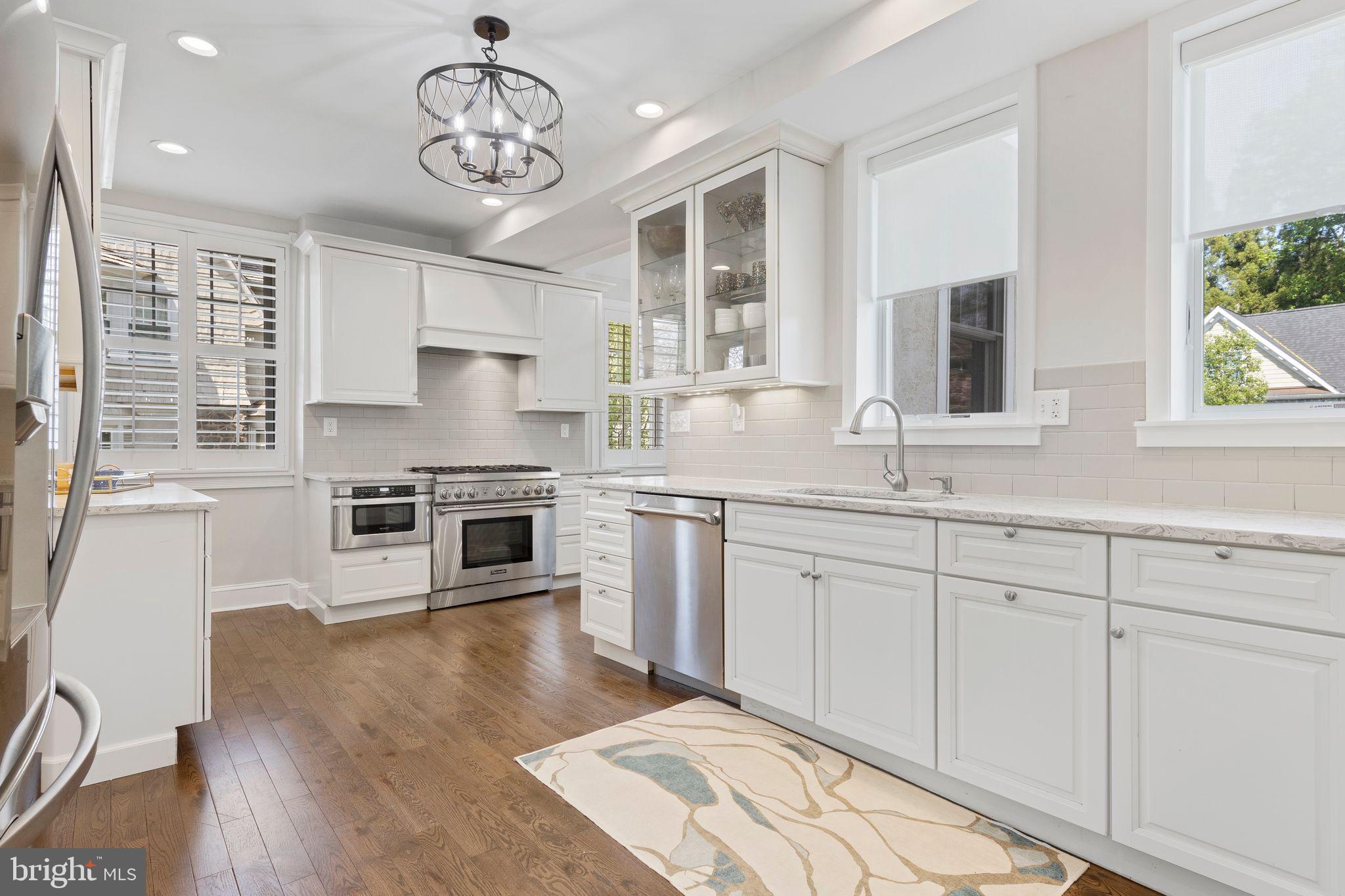 SOUTH WAYNE - Residential