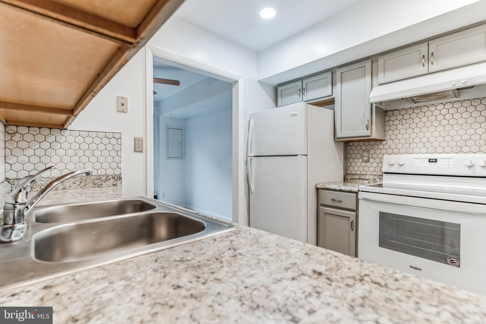 SEQUOYAH - Residential