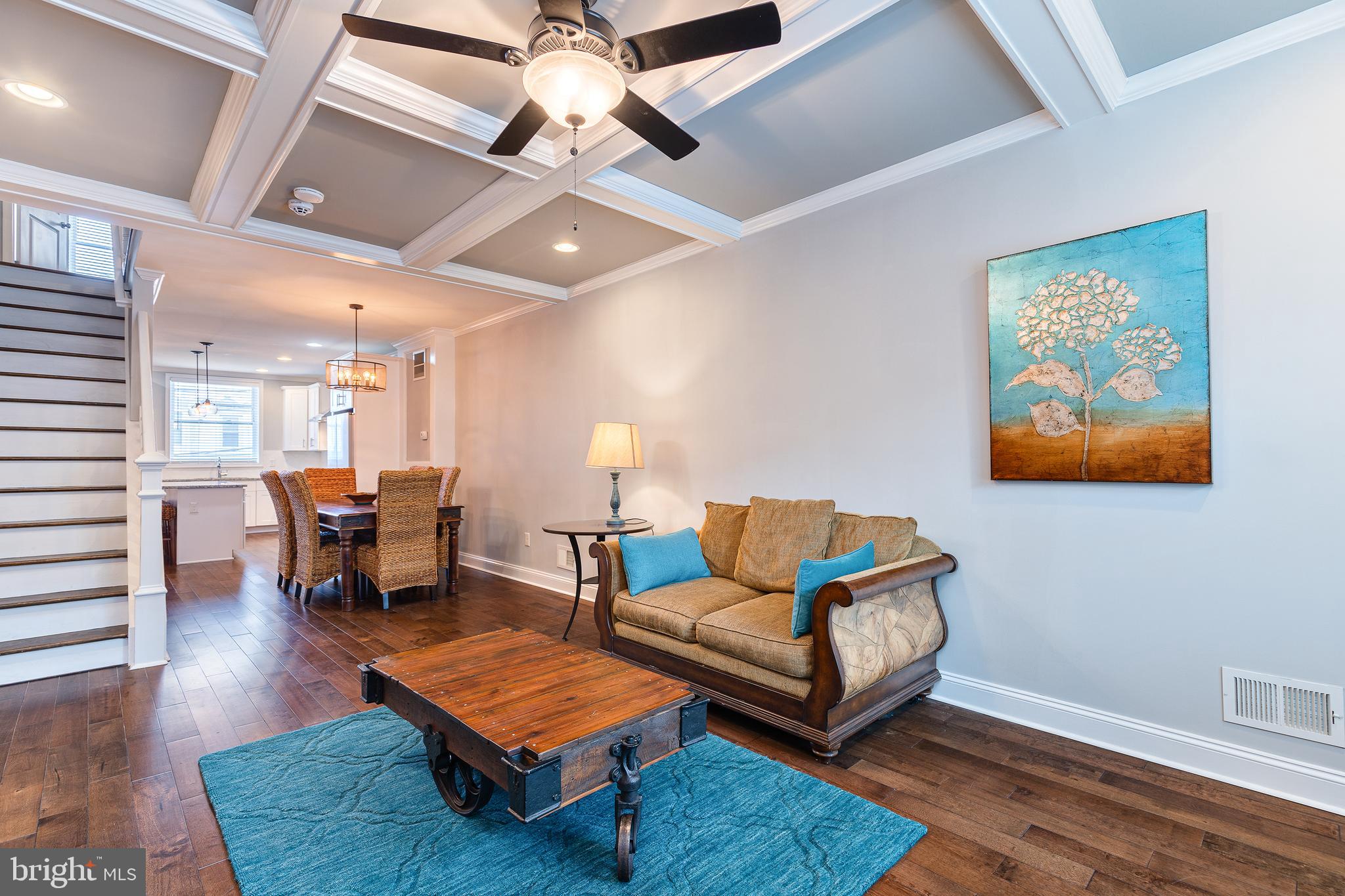 HIGHLANDTOWN - Residential