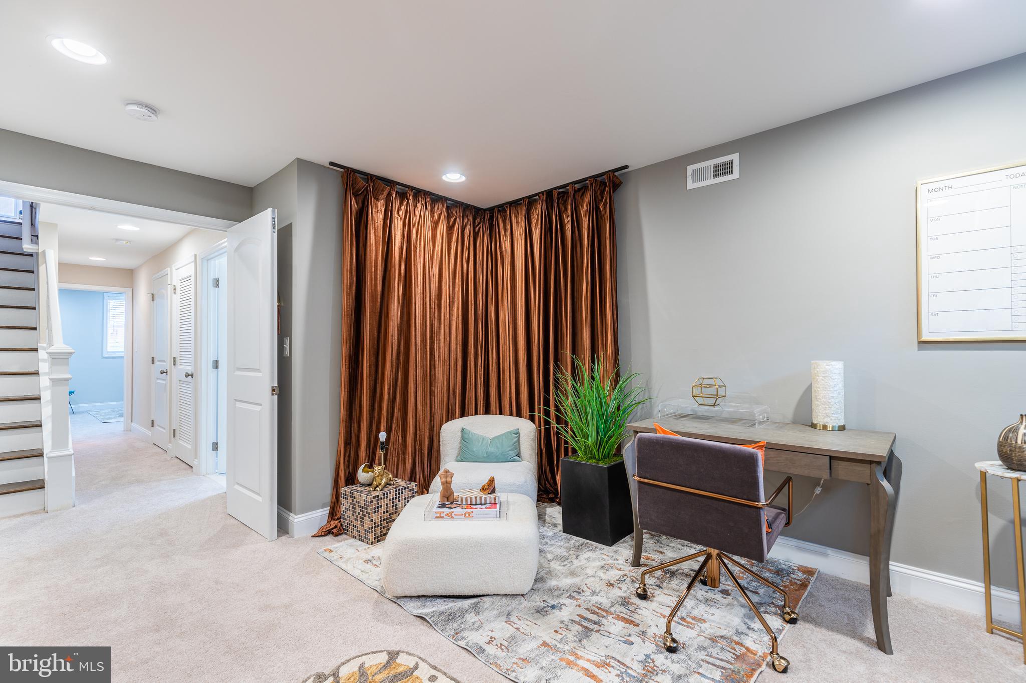 HIGHLANDTOWN - Residential