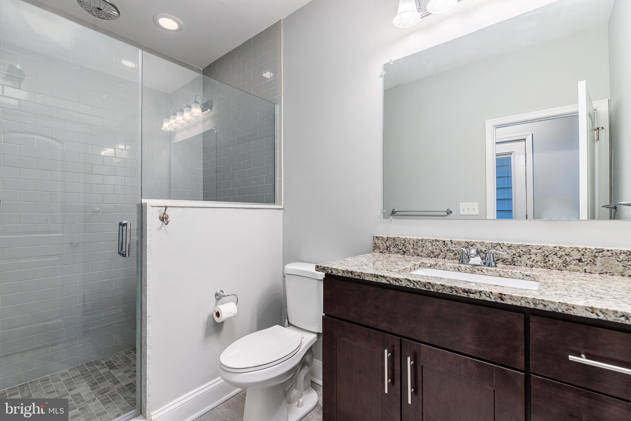 HIGHLANDTOWN - Residential