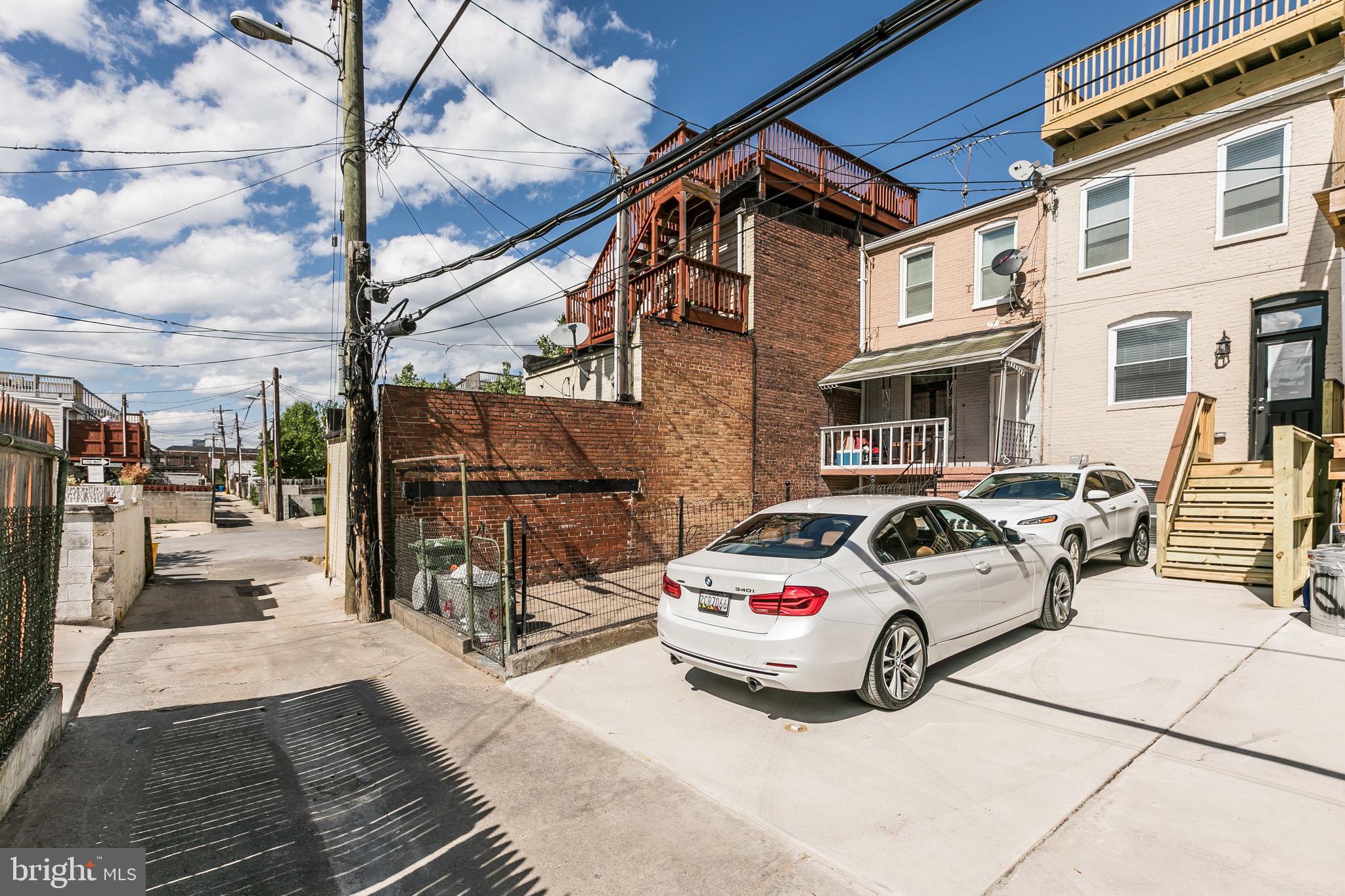 HIGHLANDTOWN - Residential