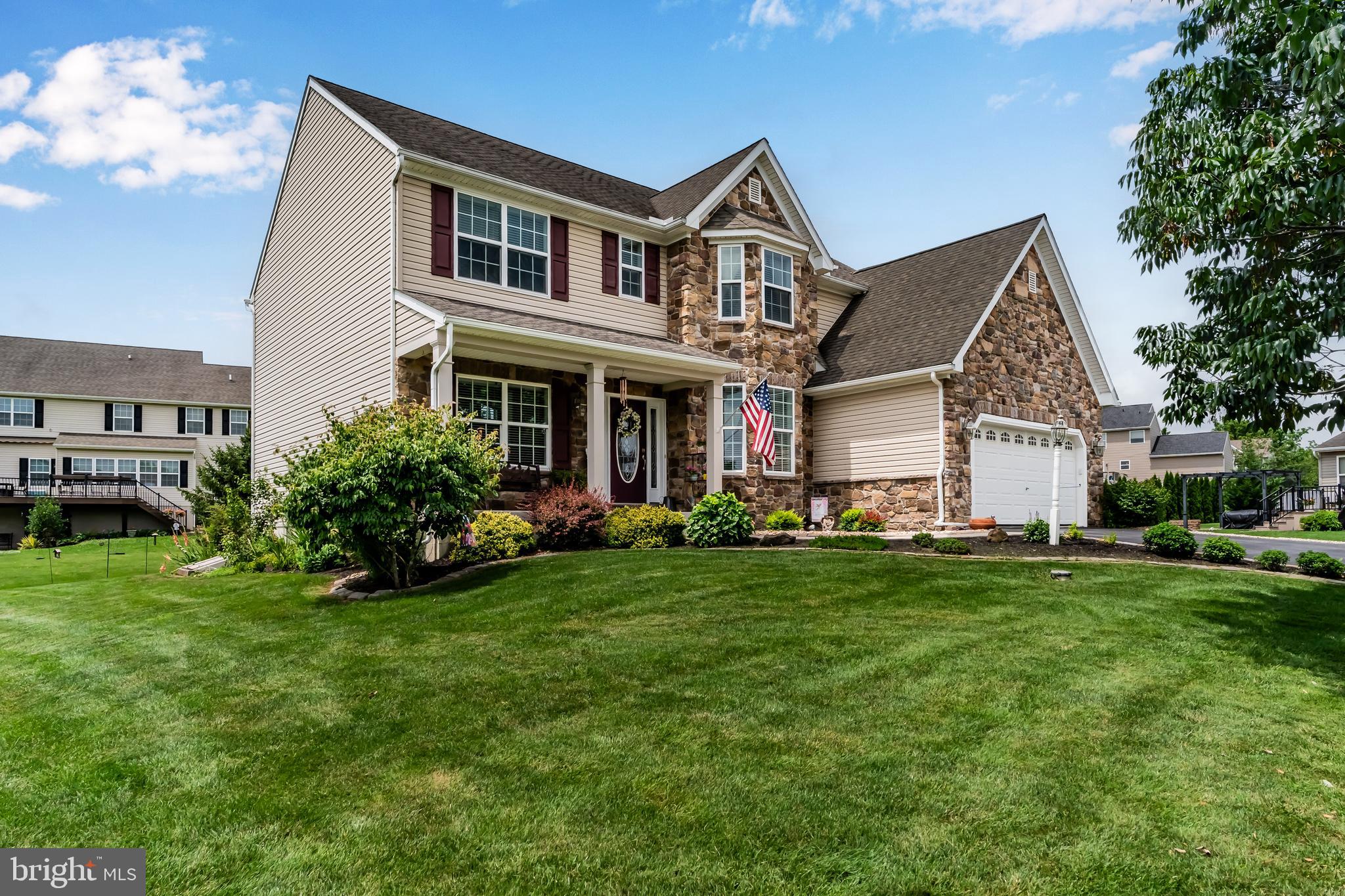 1808 BOXWOOD COVE