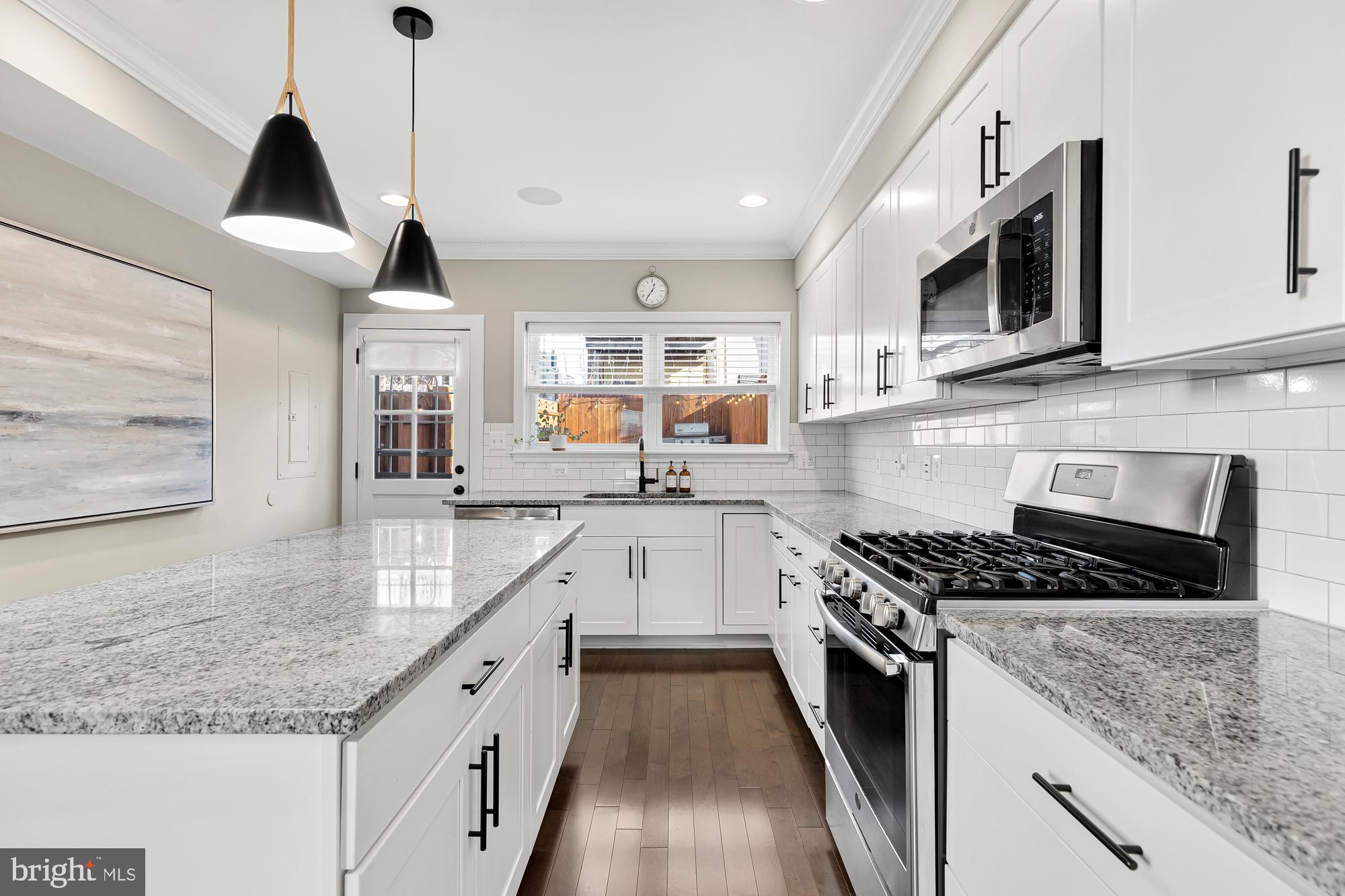 CANTON - Residential