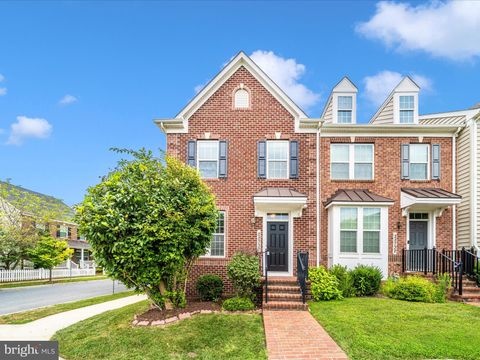 22730 AUTUMN BREEZE AVENUE CLARKSBURG MD 20871
