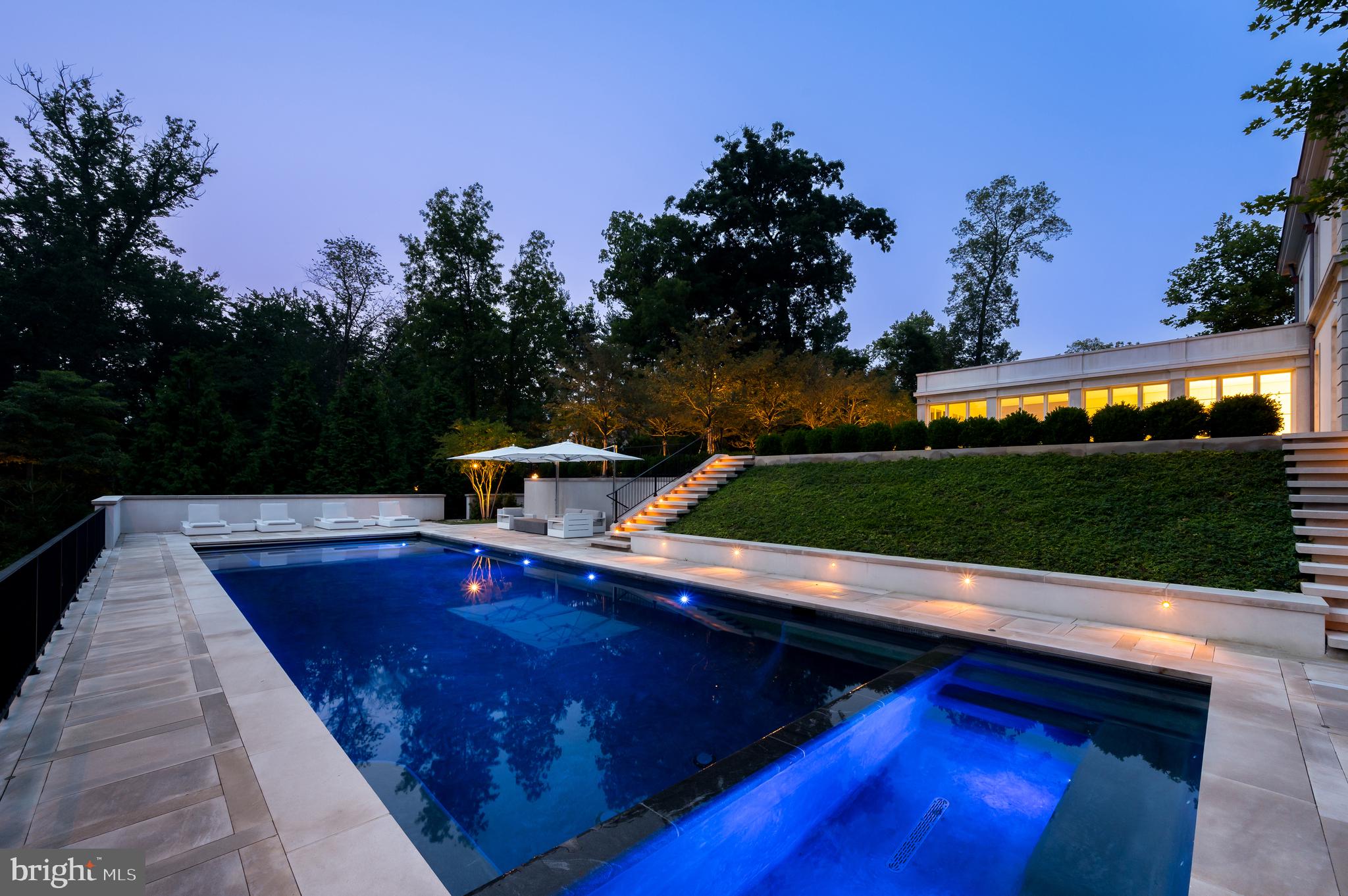 BERKLEY - Residential