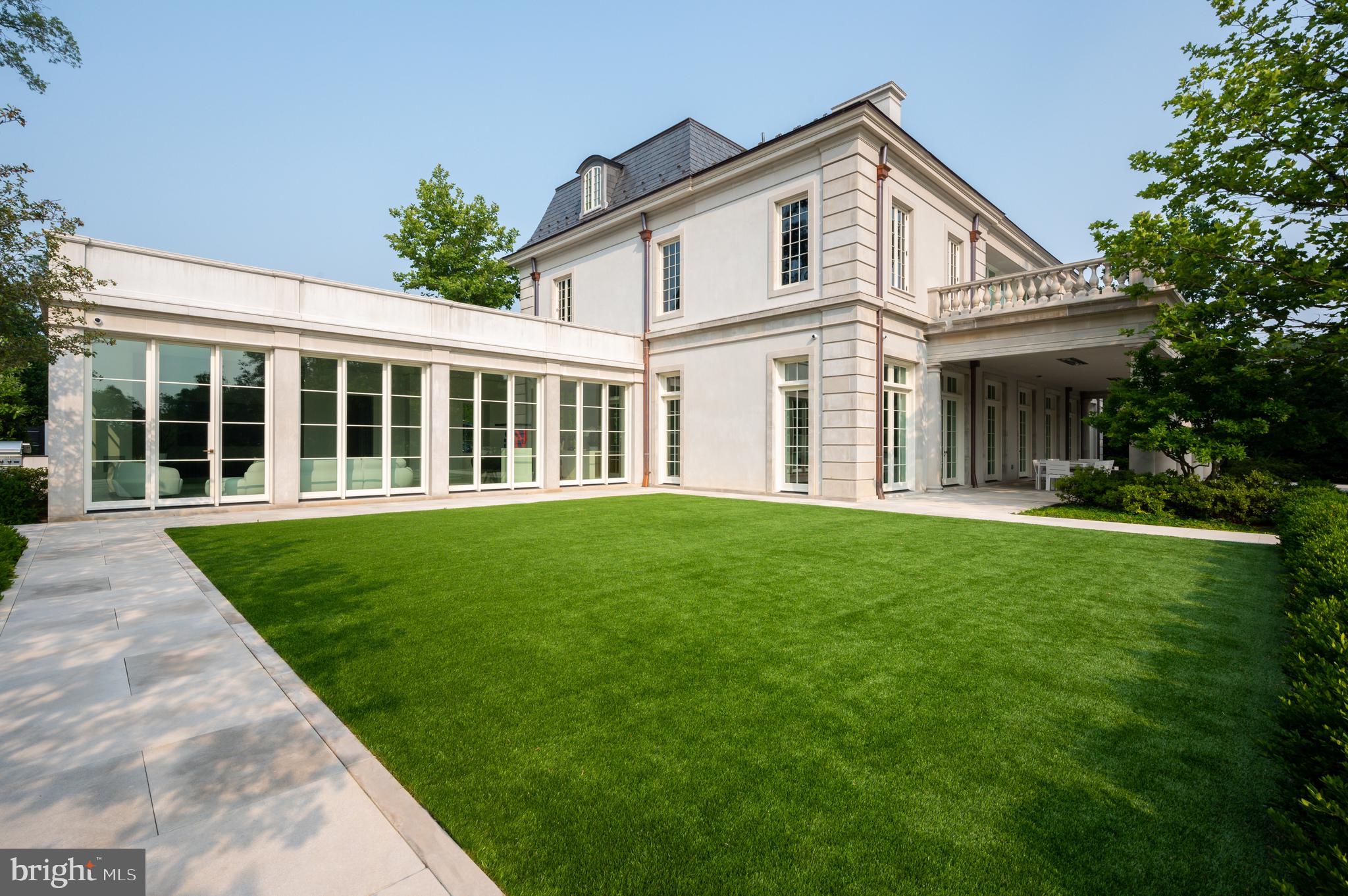 BERKLEY - Residential