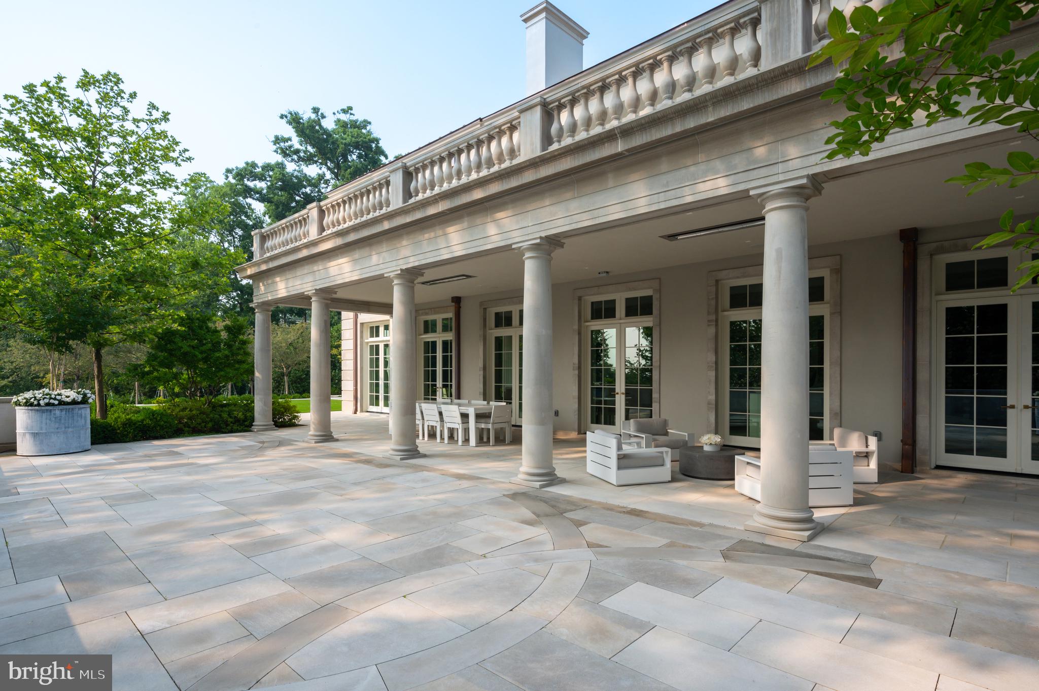 BERKLEY - Residential
