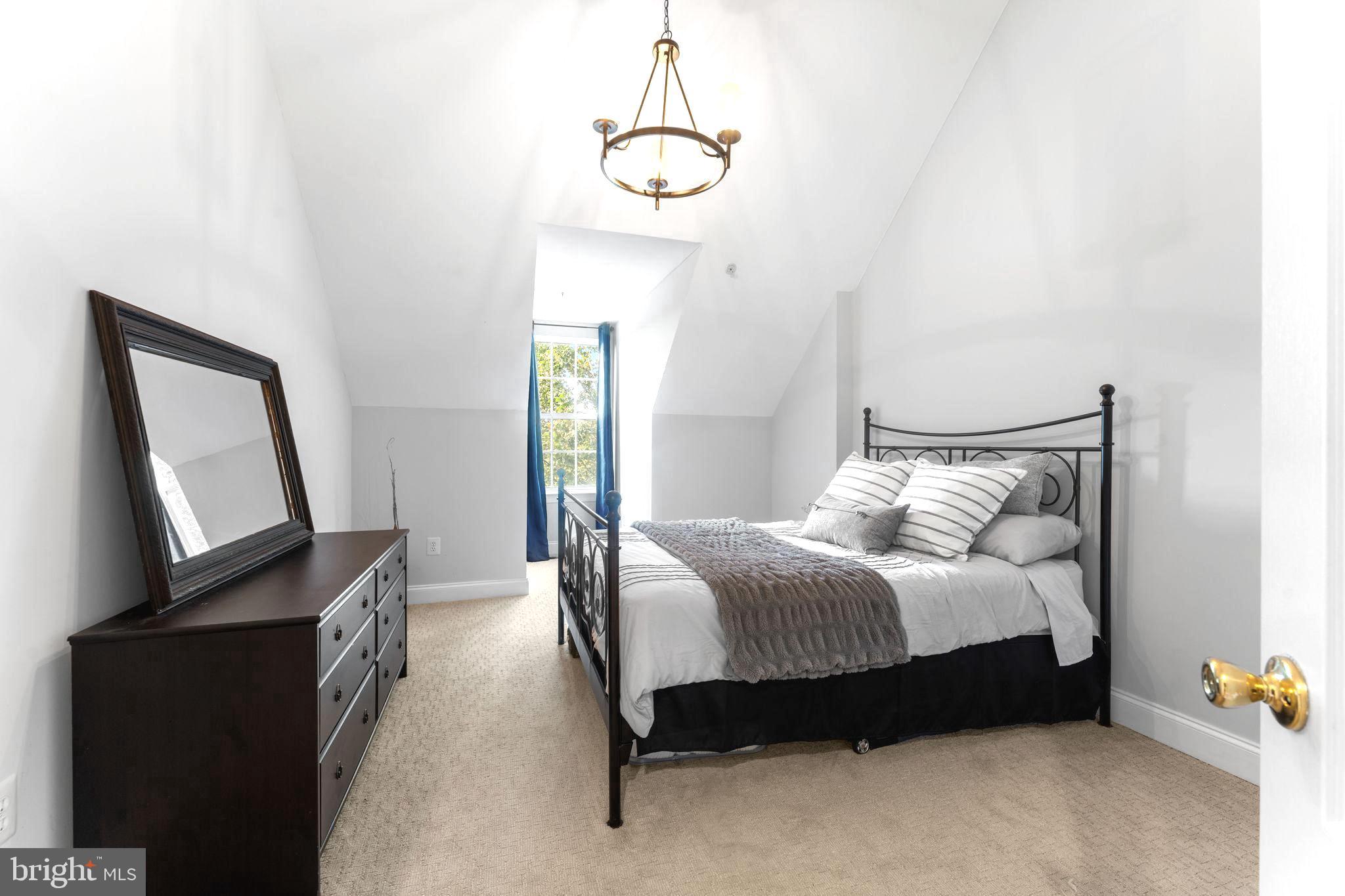 QUINCE ORCHARD PARK II CODM - Residential