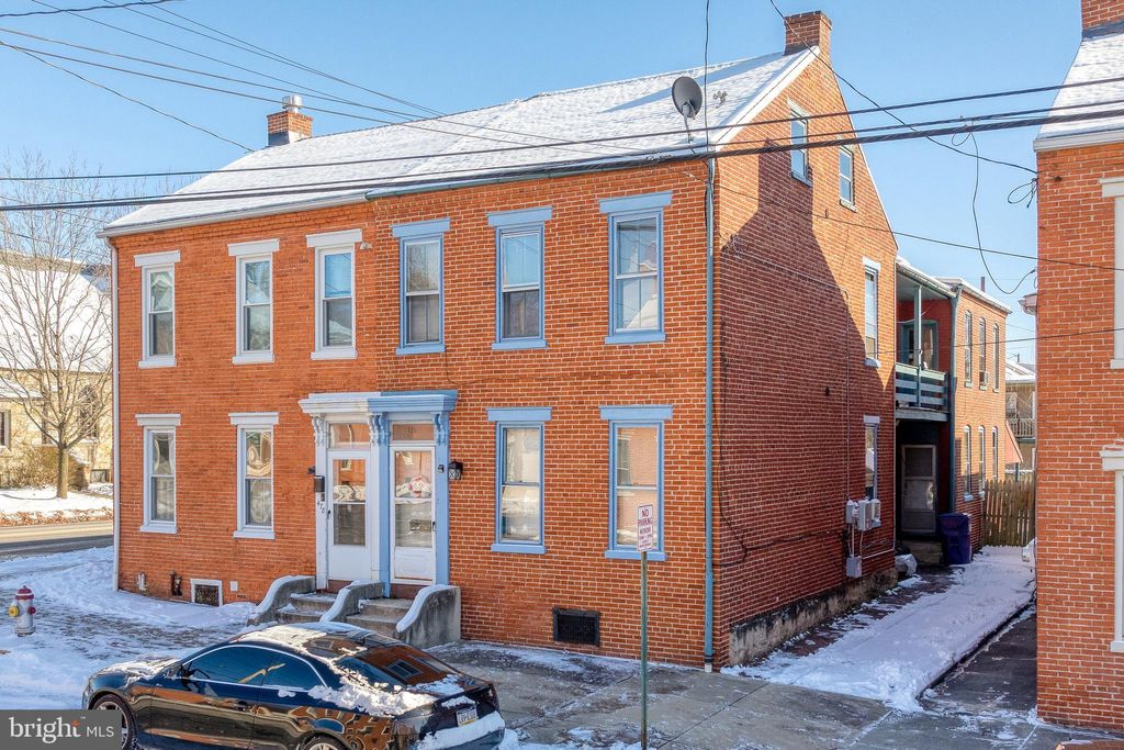 Photo of 476 Walnut Street, Columbia, PA 17512 (MLS # PALA2045838)