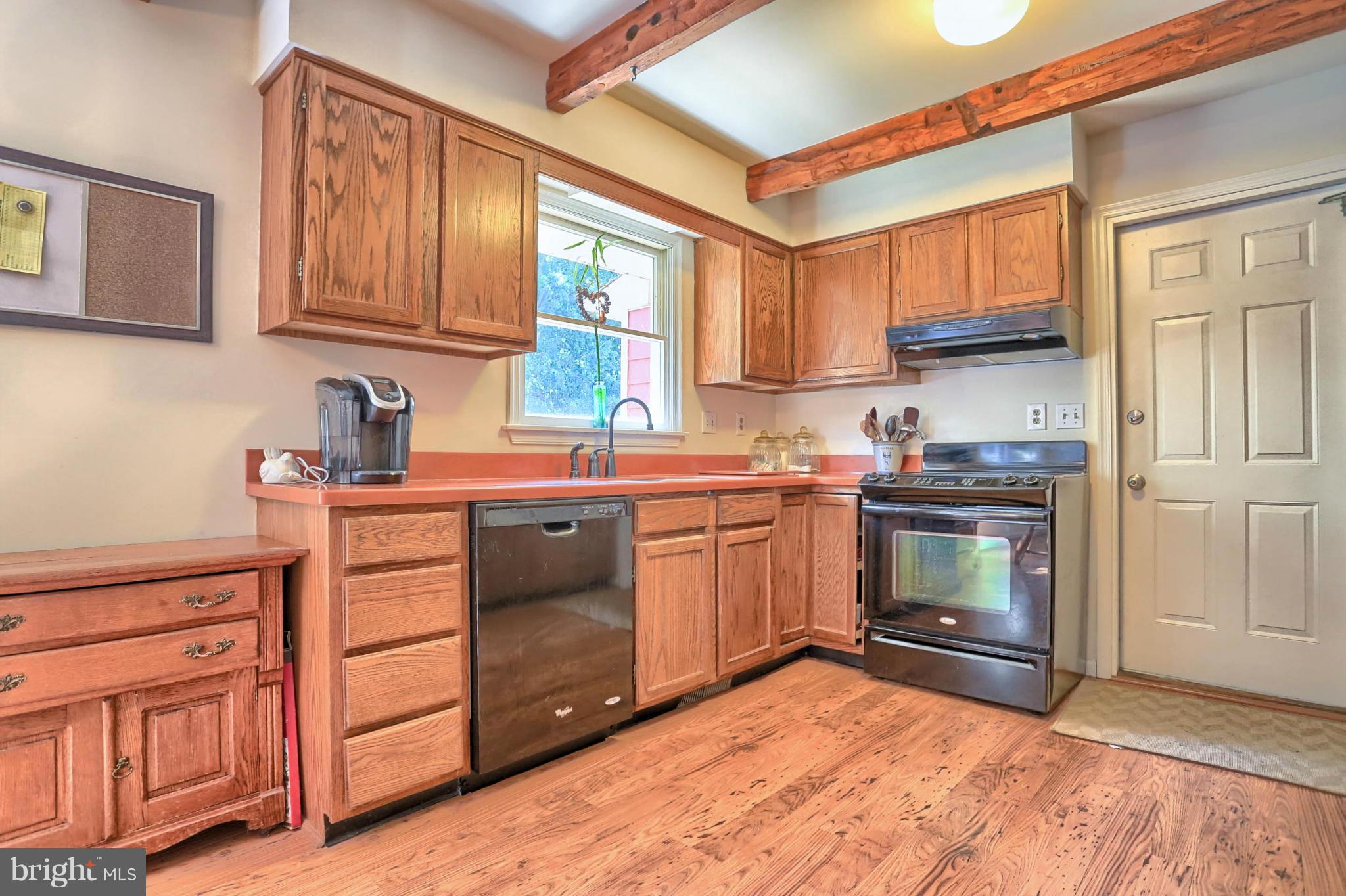 NORTH HILLS - Residential