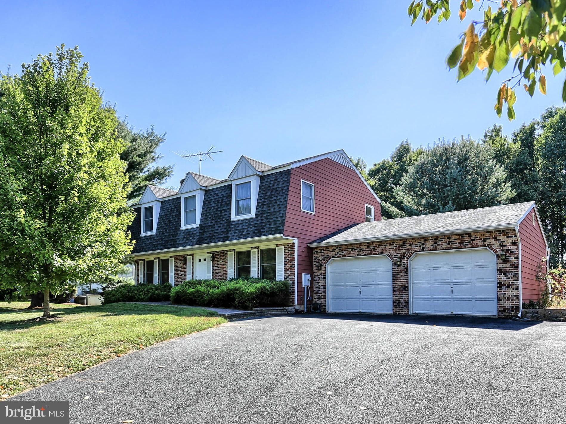 NORTH HILLS - Residential