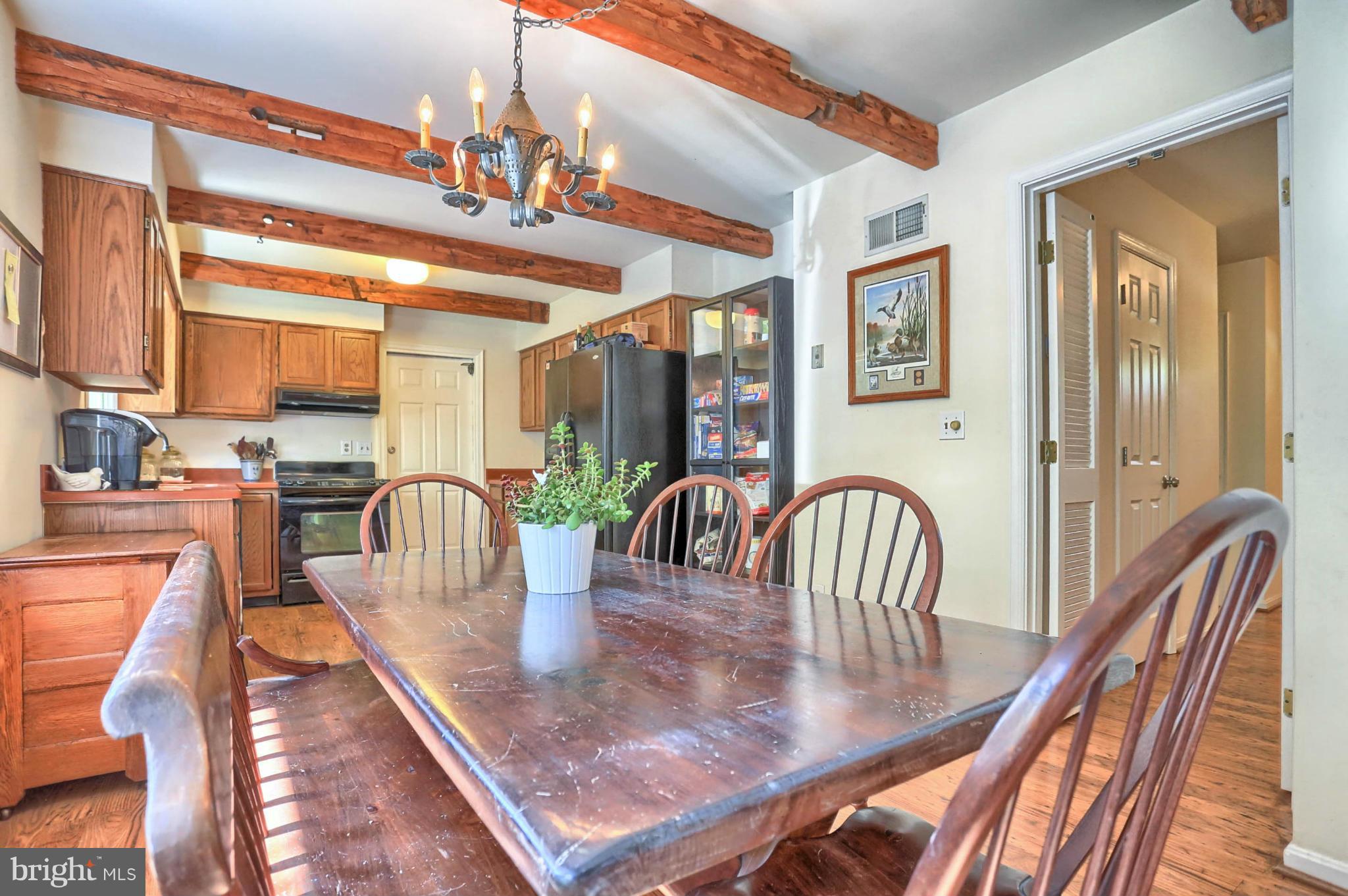 NORTH HILLS - Residential