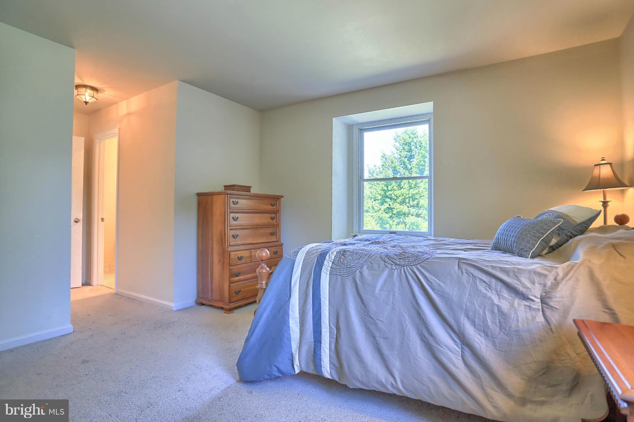 NORTH HILLS - Residential