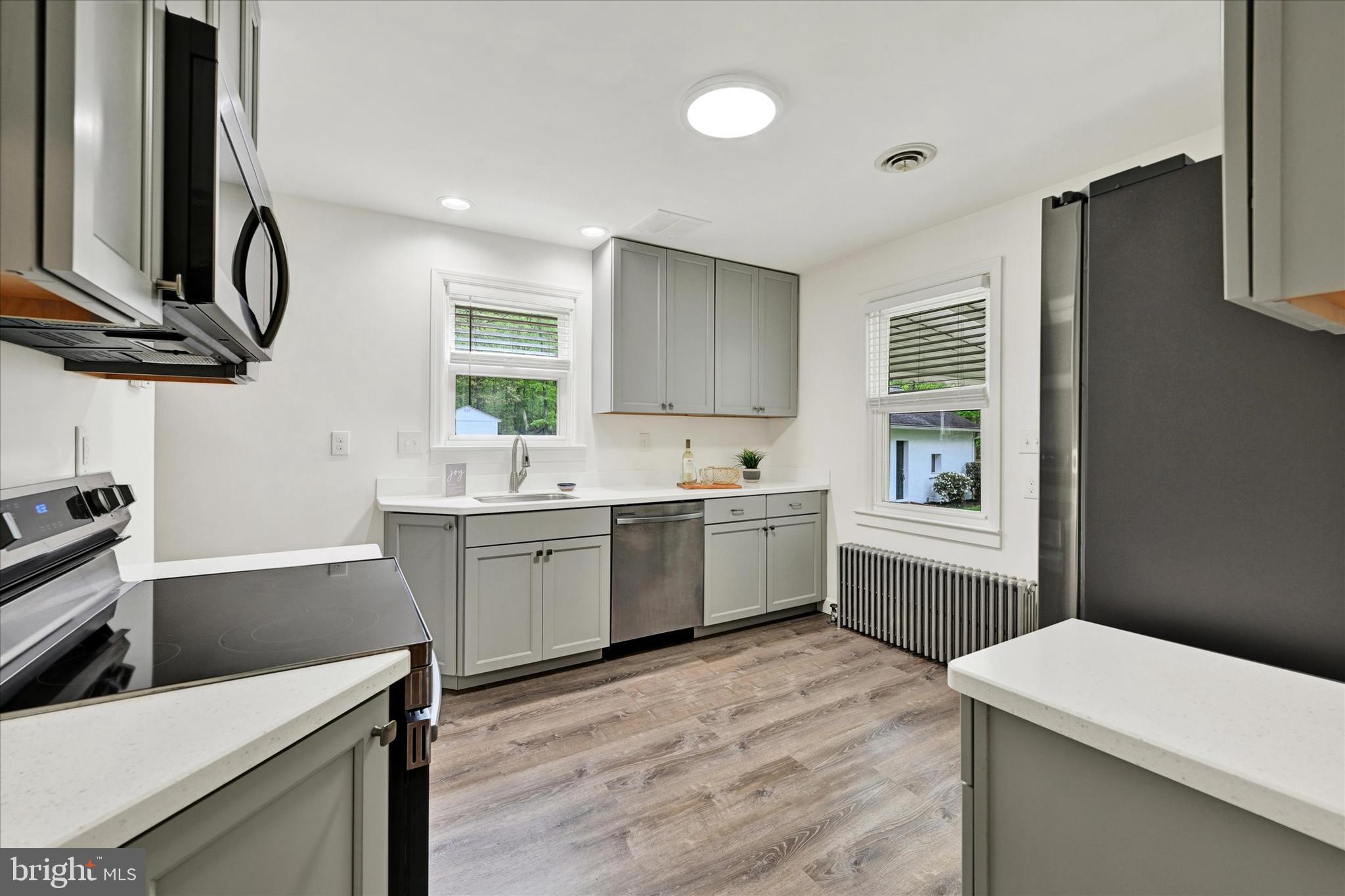 ABINGDON ESTATES - Residential