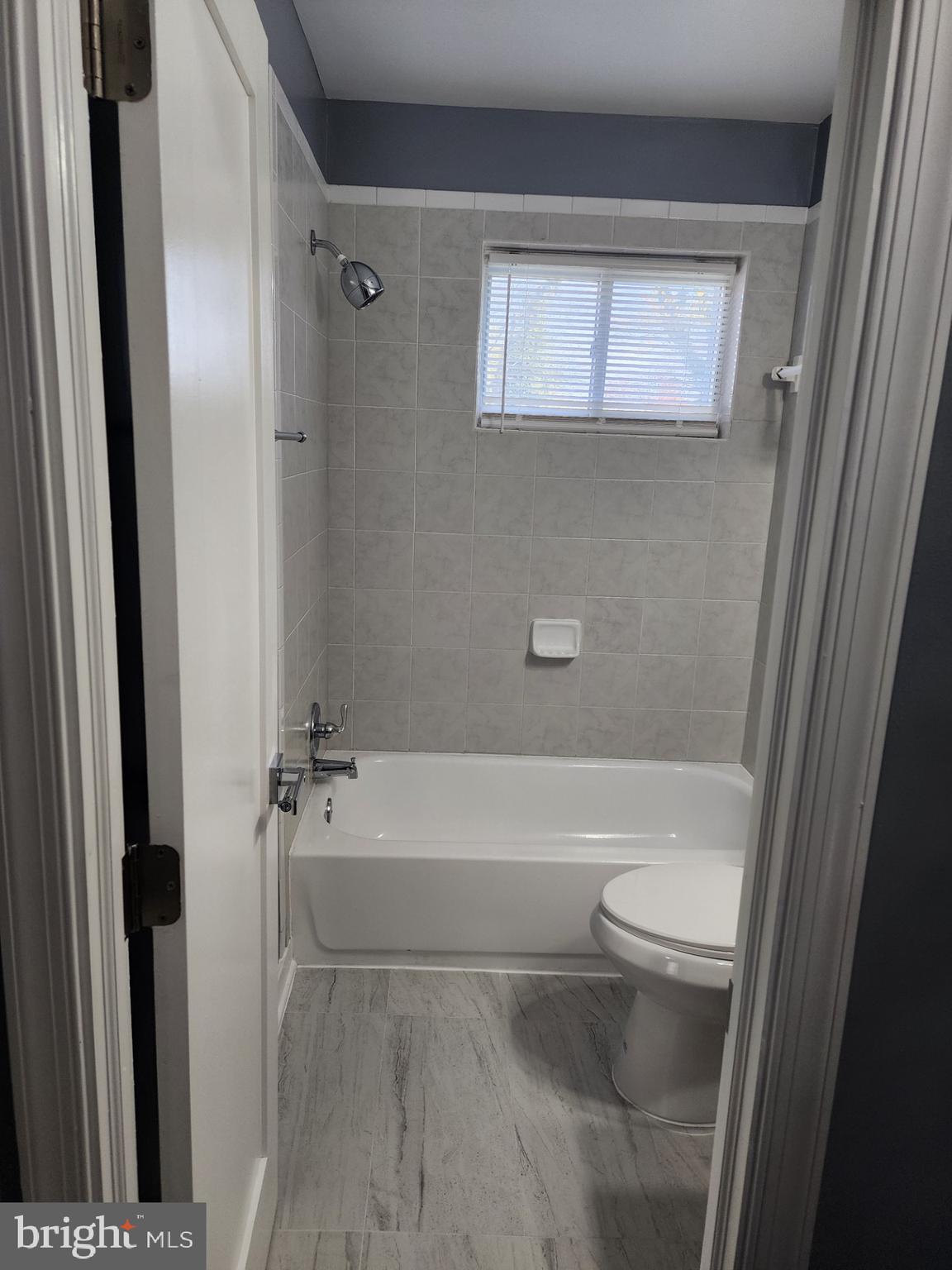 IVERSON MEWS CONDOMINIUM - Residential