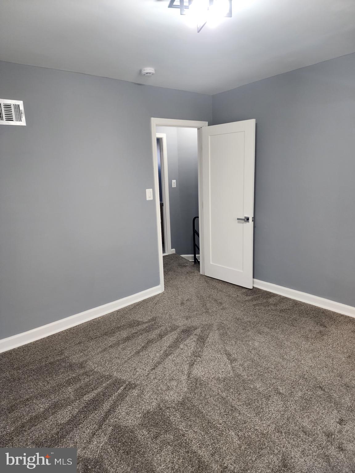 IVERSON MEWS CONDOMINIUM - Residential