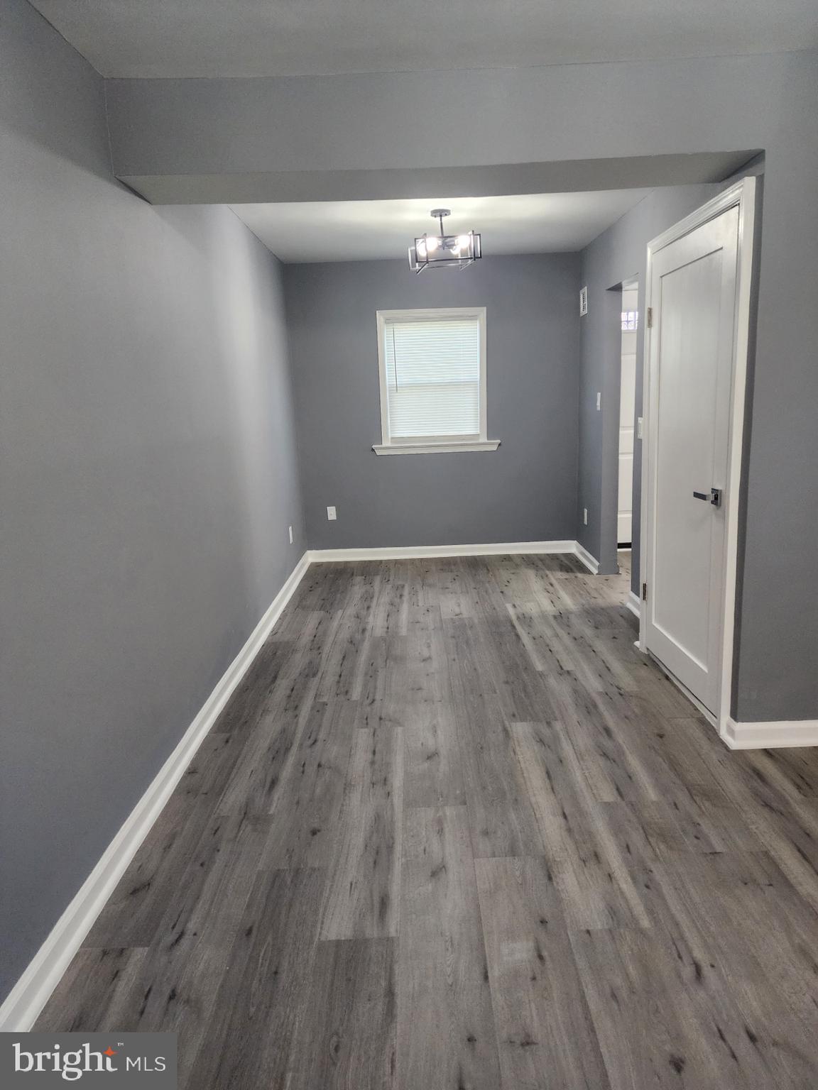 IVERSON MEWS CONDOMINIUM - Residential