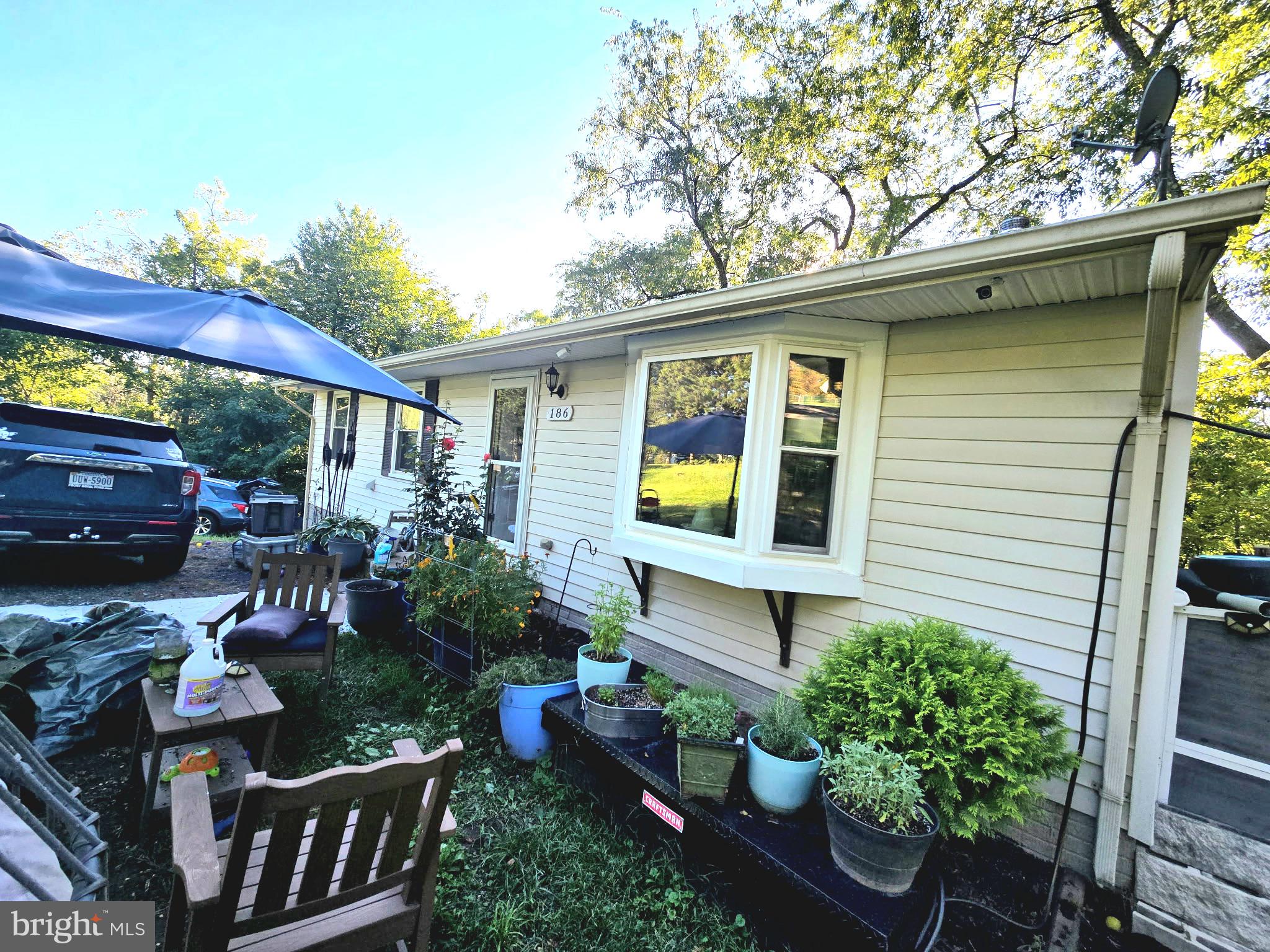 186 APPLE ORCHARD DRIVE