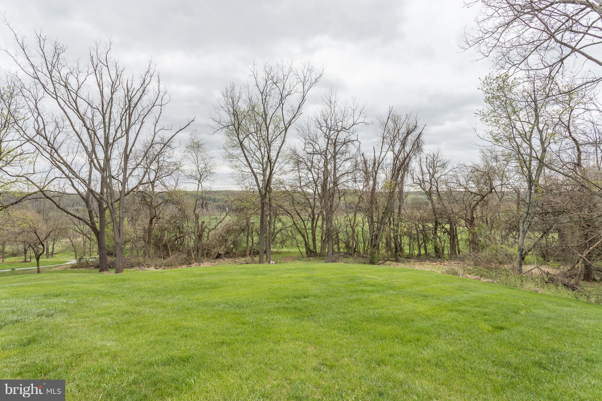 CLOVERLAND FARMS - Farm