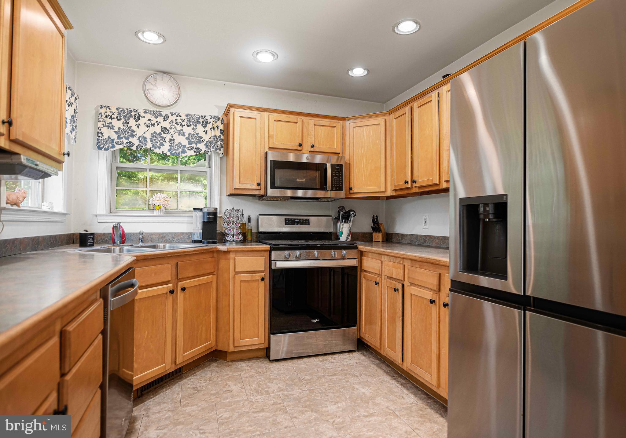 CAROL HEIGHTS - Residential