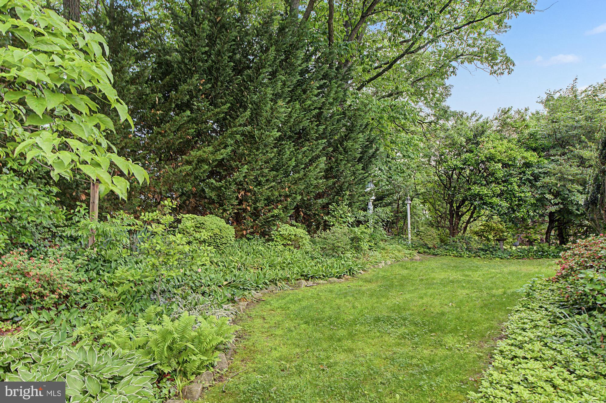 SILVERGATE VILLAGE - Residential