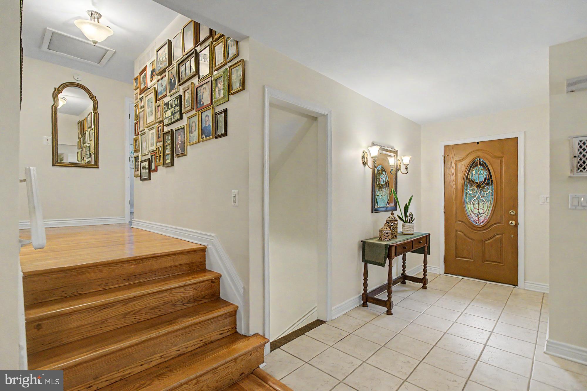 SILVERGATE VILLAGE - Residential