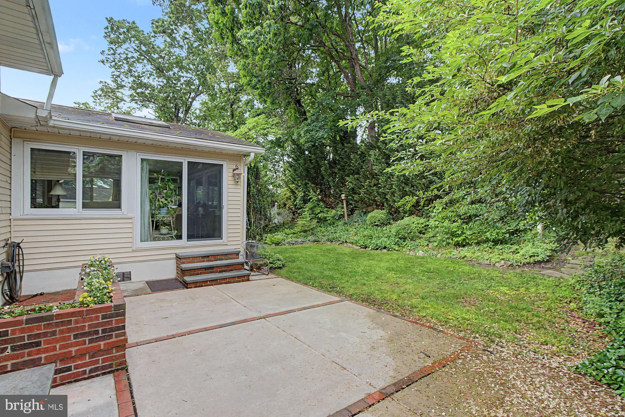 SILVERGATE VILLAGE - Residential