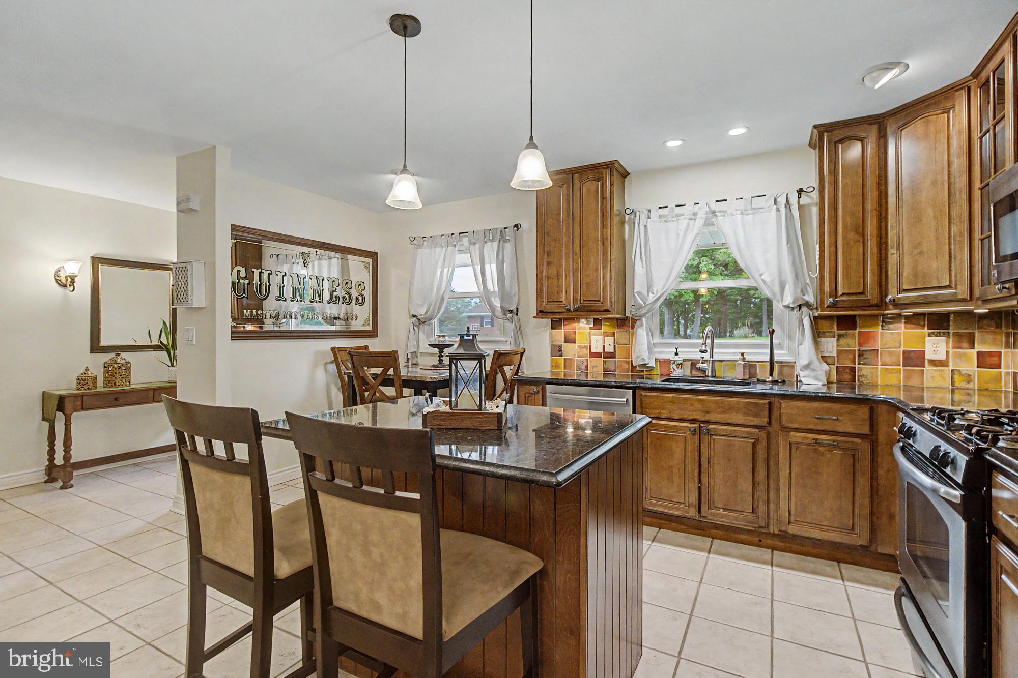SILVERGATE VILLAGE - Residential