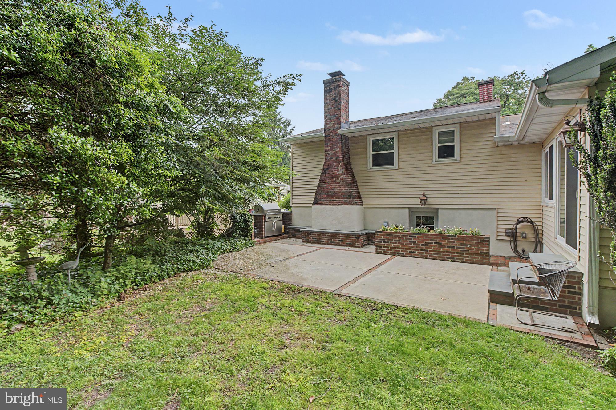 SILVERGATE VILLAGE - Residential